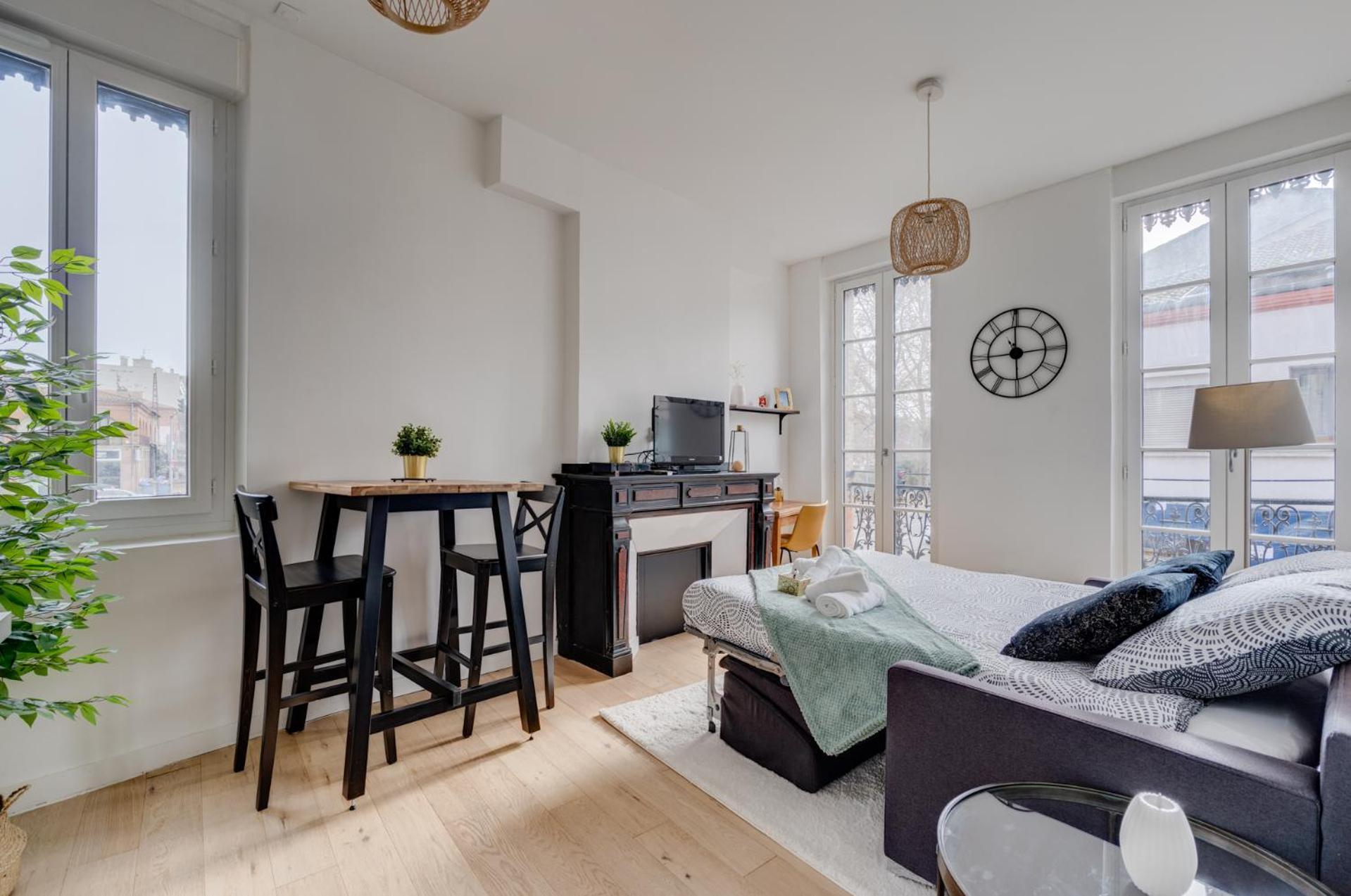 Studio Chic Et Lumineux, Garage, Wifi, Clim Toulouse Ngoại thất bức ảnh